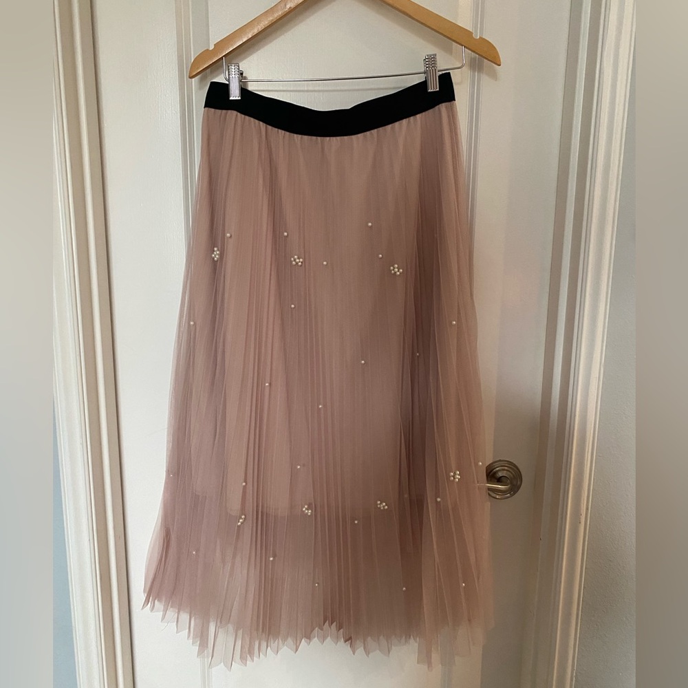 Pleated tulle midi skirt